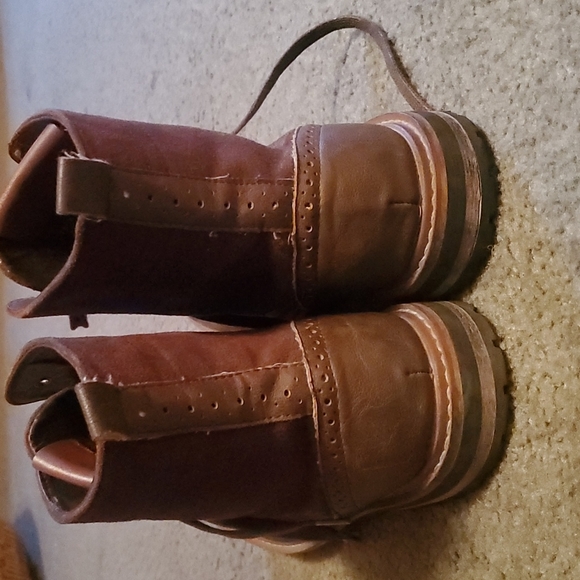 Dress boots - Picture 4 of 7